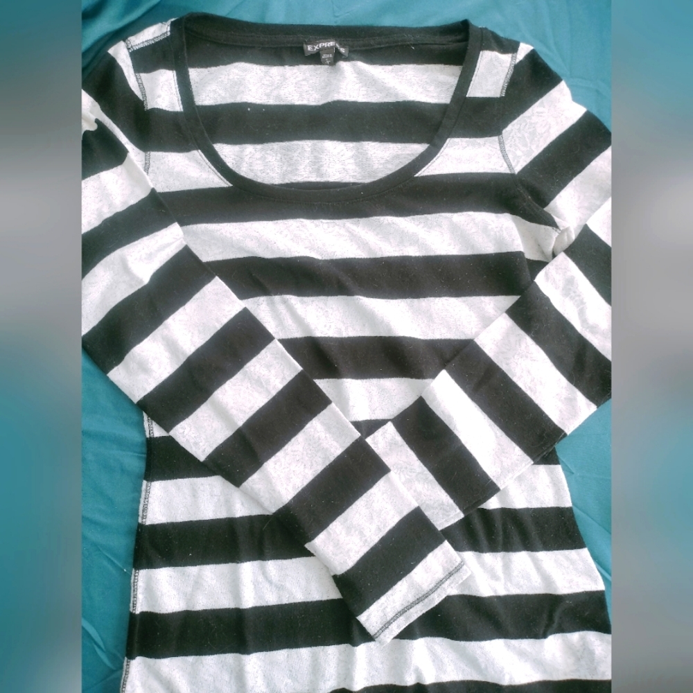 Express size S long sleeve shirt